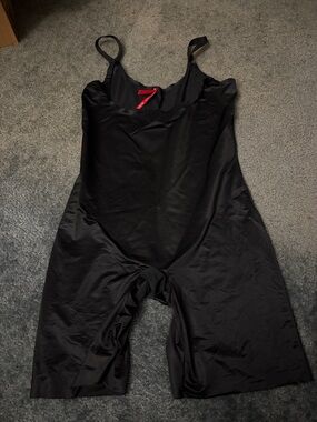 SPANX Black Seamless Shapewear Bodysuit